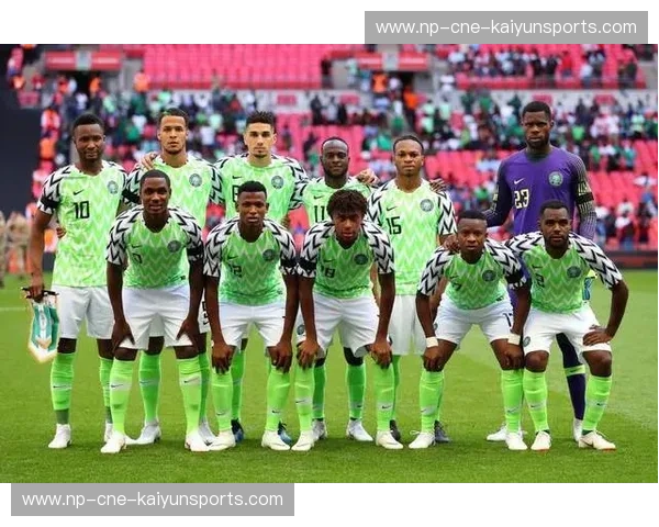 雄狮怒吼，鹰击长空：英超水晶宫的激情与荣耀之路